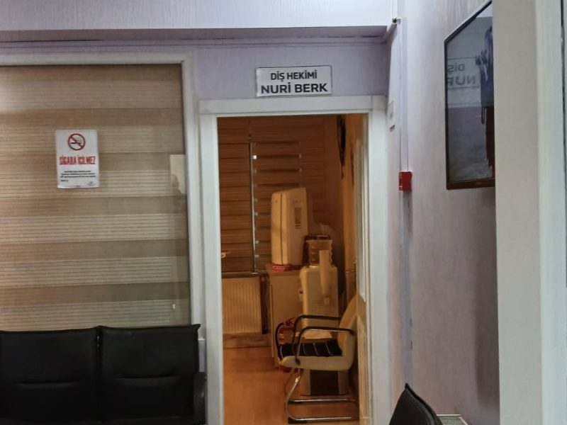 Dr. Nuri Berk Ağız ve Diş Sağlığı Hekimi